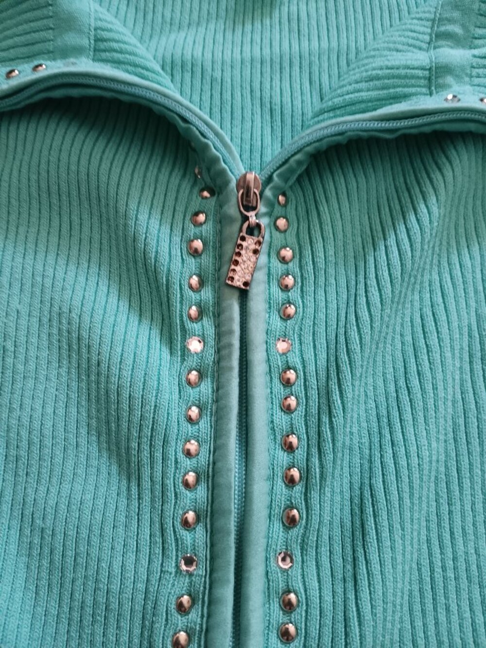 Iconic Cache double zip sweater rhinestones mint green XS Gabriella Solis FLAWS - Picture 8 of 11